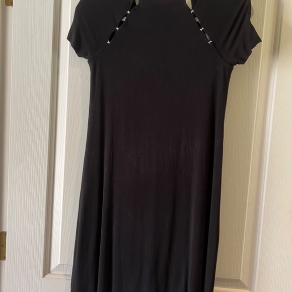 Little black dress - Picture 2 of 2